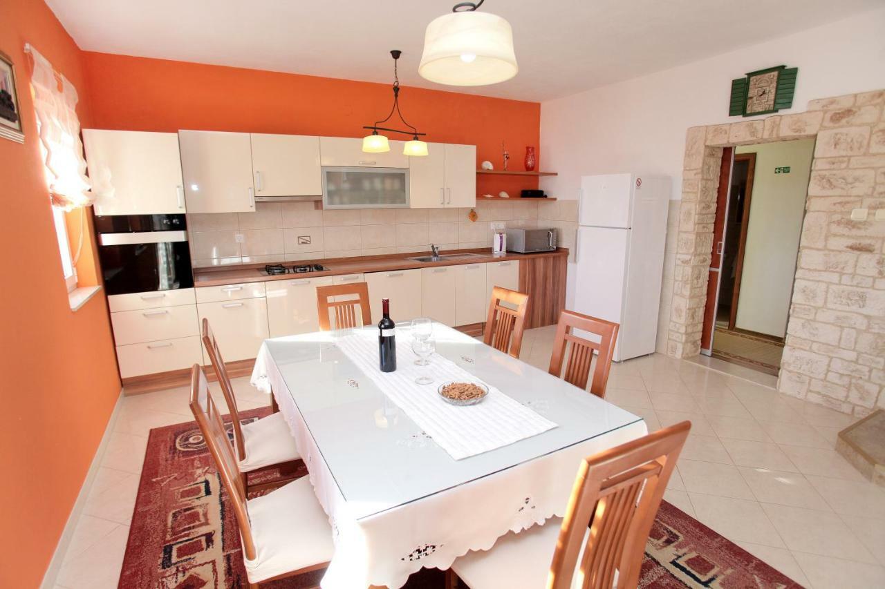Apartman Tone Trogir Bagian luar foto